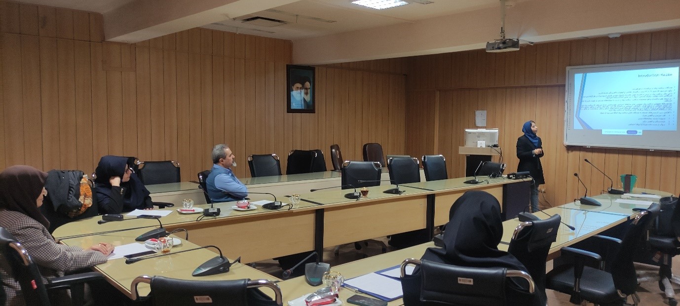 جلسه ژورنال کلاب توسط دانشجوی دکتری گروه خدمات بهداشتی (خانم حمیده خویطری زاده) دانشکده بهداشت برگزار گردید.