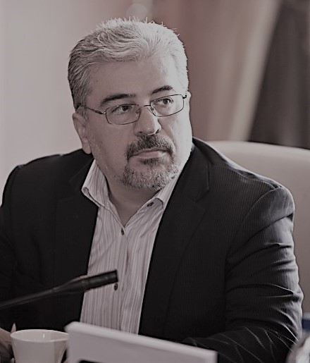دکتر محمدصادق قاسمی